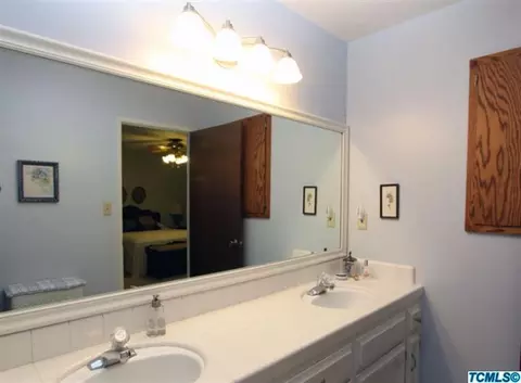 726 E Kip Patrick Dr, Reedley, CA 93654 photo 34