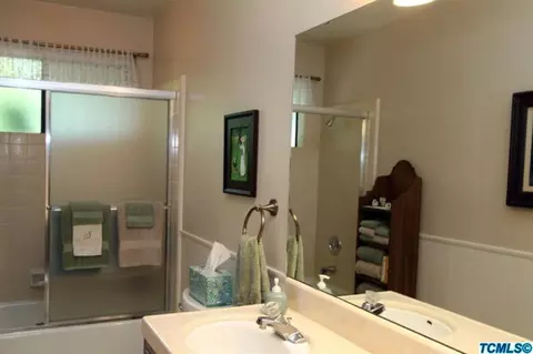726 E Kip Patrick Dr, Reedley, CA 93654 photo 38