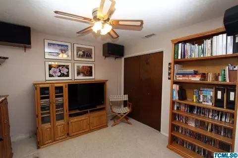 726 E Kip Patrick Dr, Reedley, CA 93654 photo 27