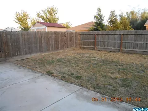 4221 E Cambridge Ave, Visalia, CA 93292 photo 14
