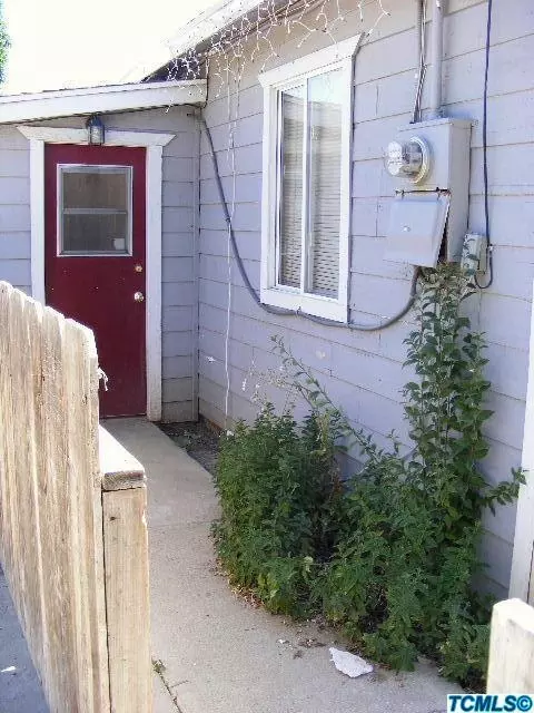 15893 Jasmine Ave, Ivanhoe, CA 93235 photo 2
