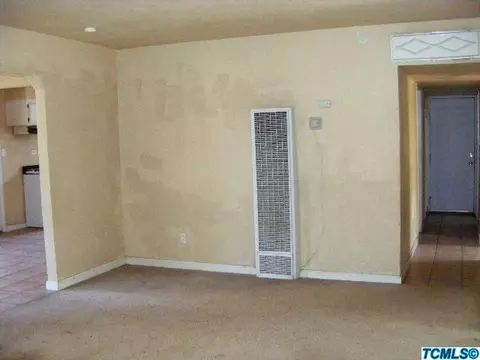 15893 Jasmine Ave, Ivanhoe, CA 93235 photo 4