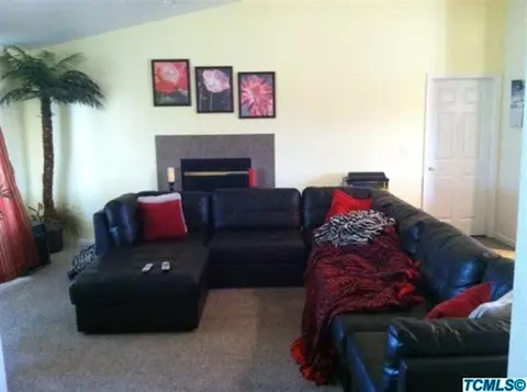427 W Prospect Ave, Exeter, CA 93221 photo 11