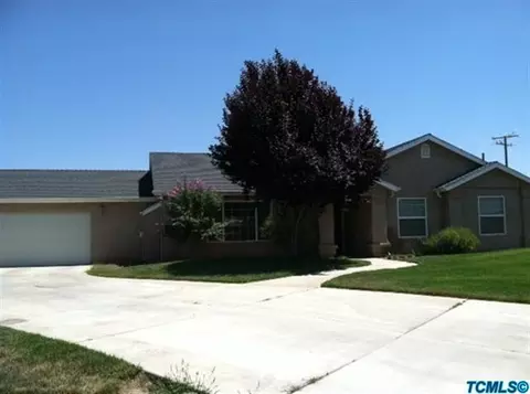 427 W Prospect Ave, Exeter, CA 93221 photo 2