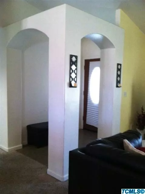 427 W Prospect Ave, Exeter, CA 93221 photo 5