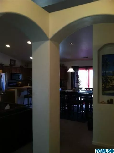 427 W Prospect Ave, Exeter, CA 93221 photo 4