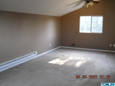 25791 Hypericum St, Visalia, CA 93292 photo 7
