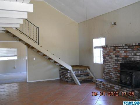 25791 Hypericum St, Visalia, CA 93292 photo 4