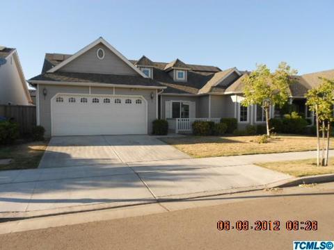 386 E Stanley Ave, Reedley, CA 93654 photo 1