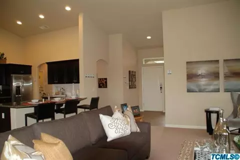 3016 W Modoc Ave, Visalia, CA 93291 photo 4
