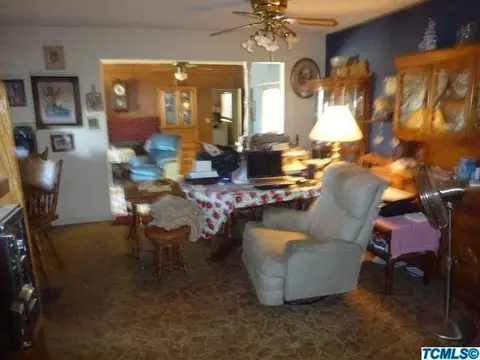 1765 E Kohn Ave, Tulare, CA 93274 photo 4