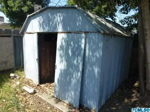 1765 E Kohn Ave, Tulare, CA 93274 photo 8