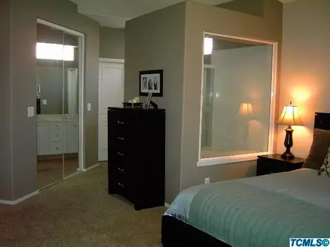 1619 E Parkview Ave, Visalia, CA 93292 photo 40