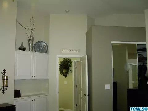 1619 E Parkview Ave, Visalia, CA 93292 photo 39