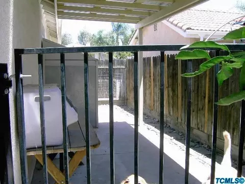 1619 E Parkview Ave, Visalia, CA 93292 photo 52