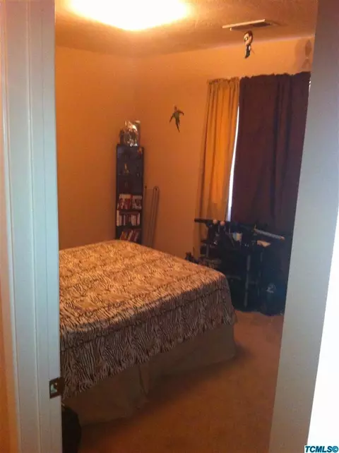 2430 E Tulare Ave, Visalia, CA 93292 photo 9