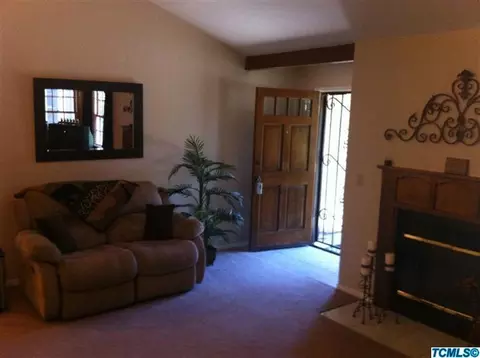 2430 E Tulare Ave, Visalia, CA 93292 photo 7