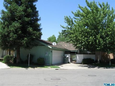 1722 E Babcock Ave, Visalia, CA 93292 photo 1