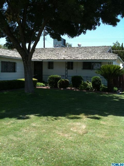 1613 S Clark St, Visalia, CA 93292 photo 1