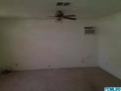 19431 Wallace Rd, Strathmore, CA 93267 photo 4