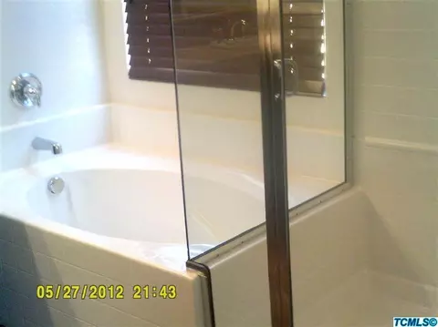 3734 E Harter Ct SE, Visalia, CA 93292 photo 14