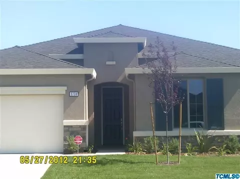 3734 E Harter Ct SE, Visalia, CA 93292 photo 1