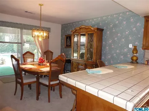 2224 E Princeton Ave, Visalia, CA 93292 photo 3