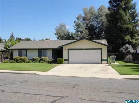 2224 E Princeton Ave, Visalia, CA 93292 photo 1