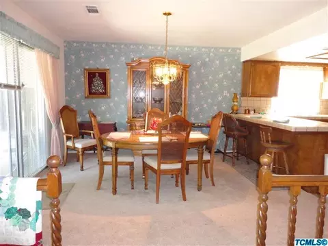 2224 E Princeton Ave, Visalia, CA 93292 photo 4