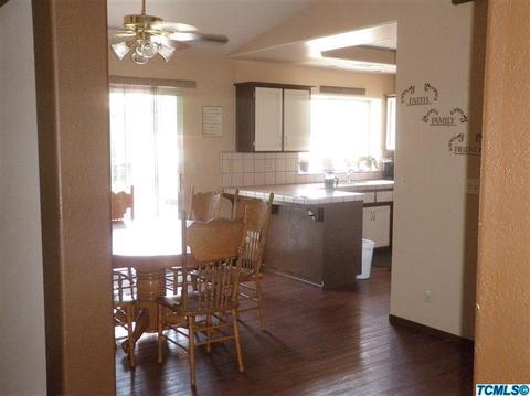 1623 E Prospect Ave, Visalia, CA 93292 photo 5