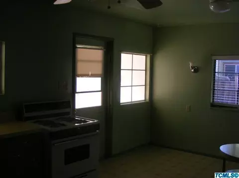 318 Channing Way, Exeter, CA 93221 photo 8