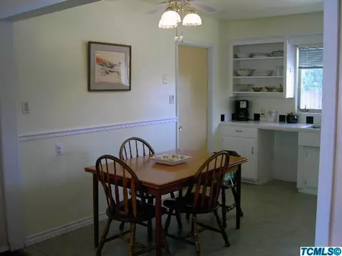 3029 E Meadow Ave, Visalia, CA 93292 photo 8