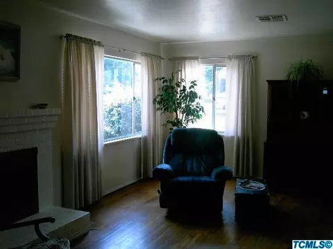 3029 E Meadow Ave, Visalia, CA 93292 photo 5