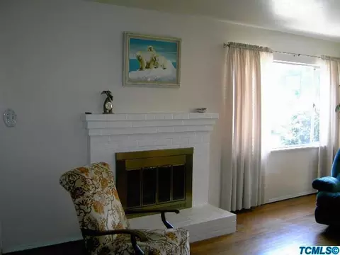 3029 E Meadow Ave, Visalia, CA 93292 photo 4