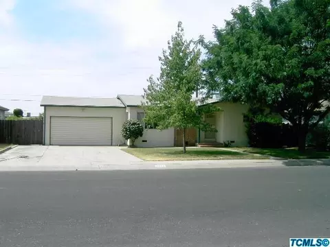 3029 E Meadow Ave, Visalia, CA 93292 photo 2