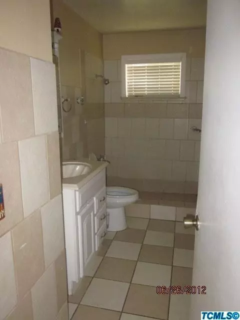 443 Alder Dr, Lemoore, CA 93245 photo 5