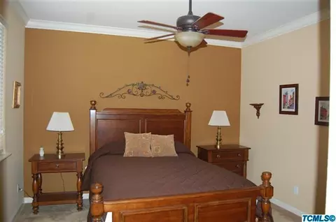 3765 Richmond Ave, Clovis, CA 93619 photo 6