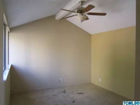 1939 E Vine Ave, Visalia, CA 93292 photo 12
