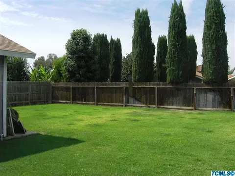1376 E Brea Ave, Tulare, CA 93274 photo 9
