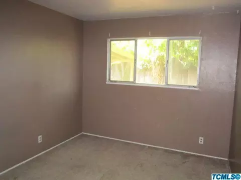 708 E Cedar St, Exeter, CA 93221 photo 11