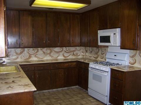 2429 E Paradise Ave, Visalia, CA 93292 photo 6