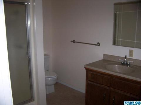 2429 E Paradise Ave, Visalia, CA 93292 photo 15