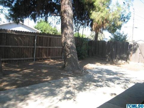 1145 E Malone St, Hanford, CA 93230 photo 4