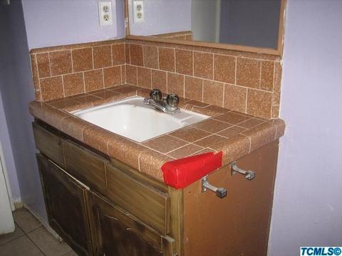 1145 E Malone St, Hanford, CA 93230 photo 11