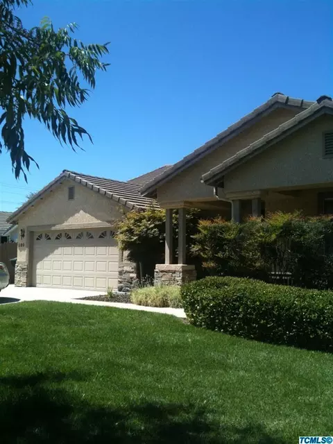 1180 Malbec Ct, Tulare, CA 93274 photo 1