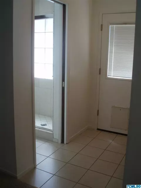 1340 E Carmelo Ave, Tulare, CA 93274 photo 17
