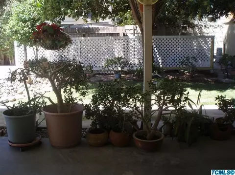 1340 E Carmelo Ave, Tulare, CA 93274 photo 25