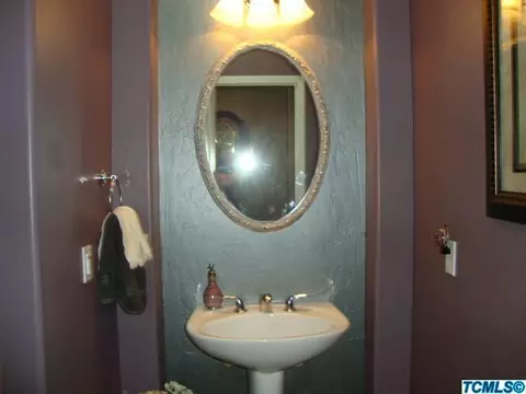 3305 Michael St, Visalia, CA 93292 photo 5