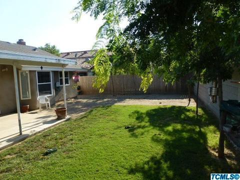 214 E Kennedy Ave, Tulare, CA 93274 photo 26