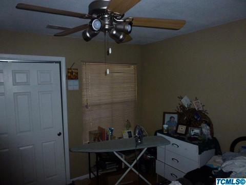 214 E Kennedy Ave, Tulare, CA 93274 photo 18